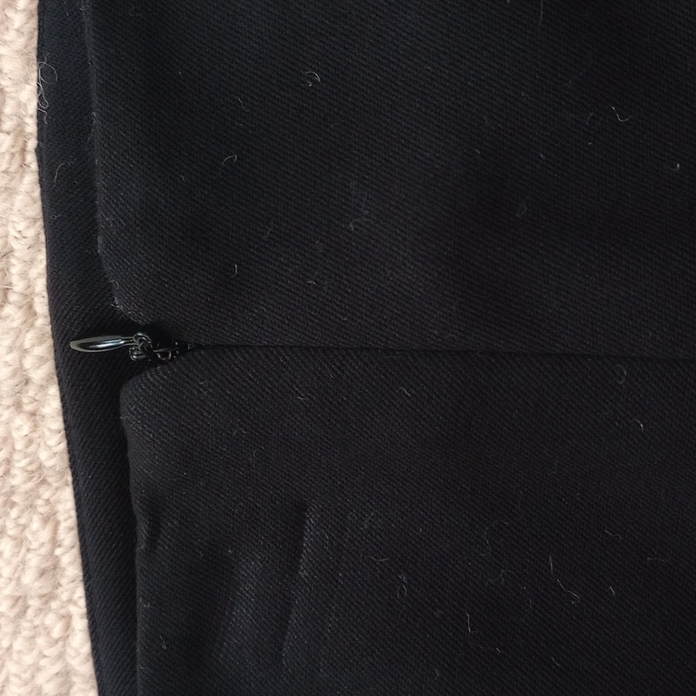 NWOT ZARA Size Small Chic Black High Waist RuffledShorts. Side Zipper - Picture 8 of 8